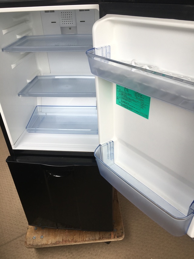 冷蔵庫の製造メーカー確認｜製造年数の確認