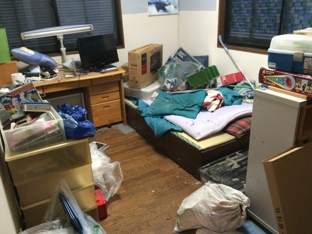 実家部屋片付け《1部屋》