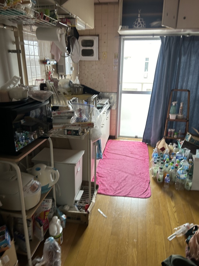 alt="船橋市残置物｜キッチン”