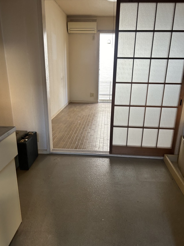 alt="佐倉市残物撤去後の室内”