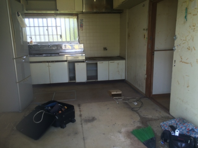1軒丸ごと片付け作業、部屋の片付け《生前整理・部屋整理》