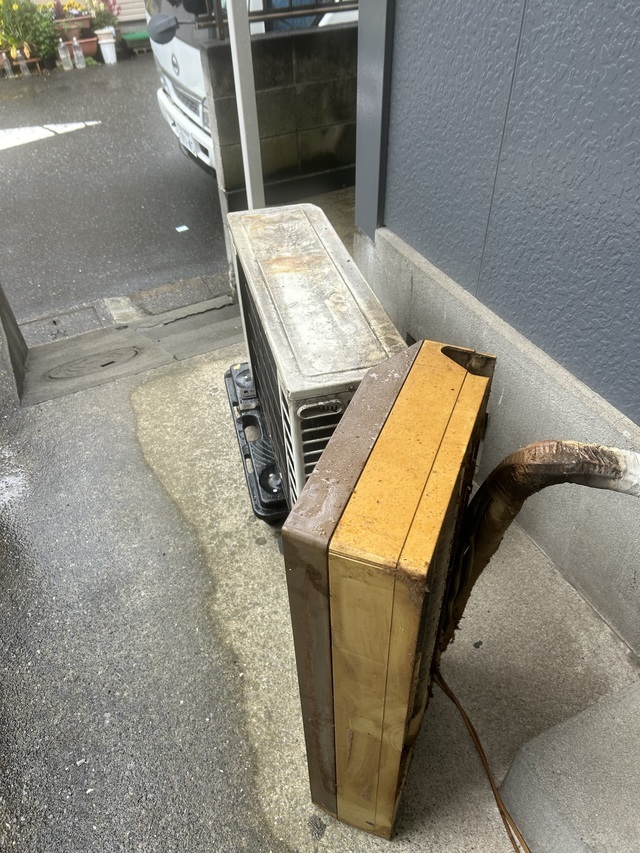 【江戸川区船堀】エアコン取り外し回収