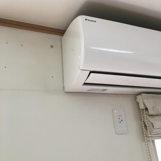 鎌ケ谷市エアコン取り付け《買い替えでの新品取り付け工事》千葉：戸建て住宅にお住いの方