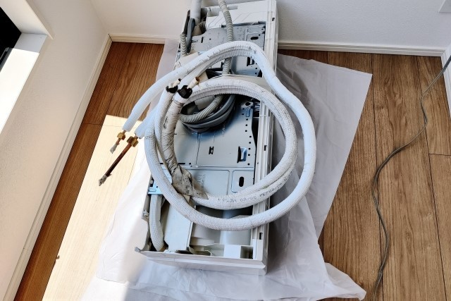 千葉市稲毛区でのエアコン無料回収・取り外し