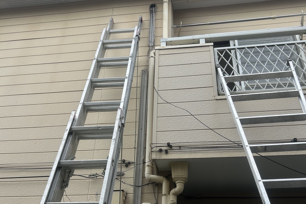 習志野市谷津エアコン工事｜スライダー作業状況