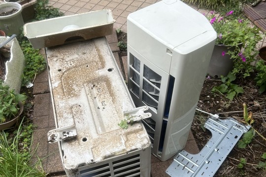 千葉市花見川区｜既存エアコン取り外し後