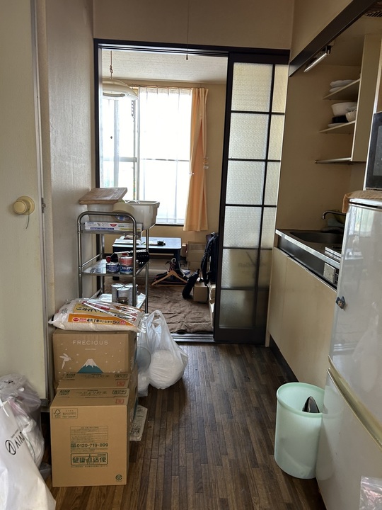 船橋市内アパート残置物状況