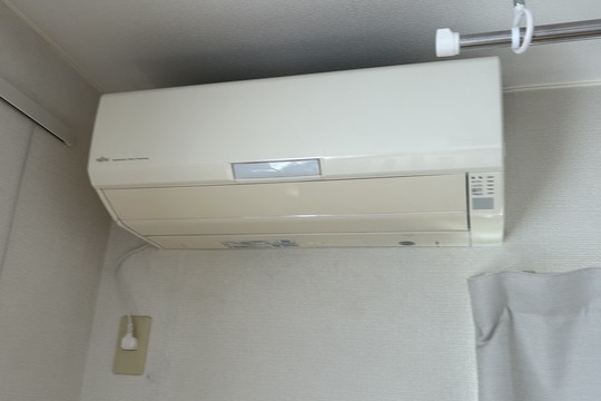 交換する既存エアコン本体